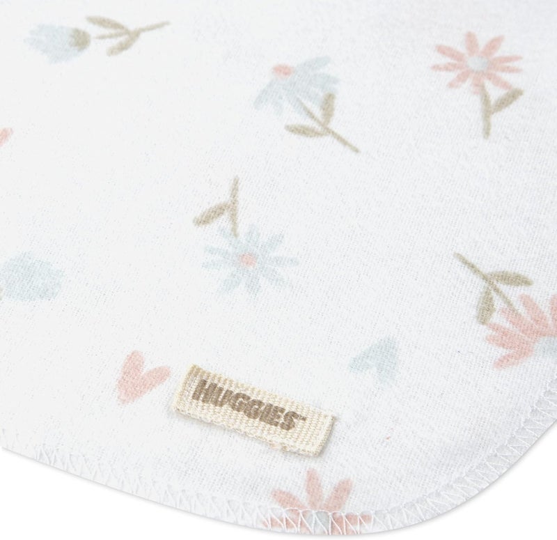 HUGGIES 4-Pack Flannel Receiving Blankets - Image 3